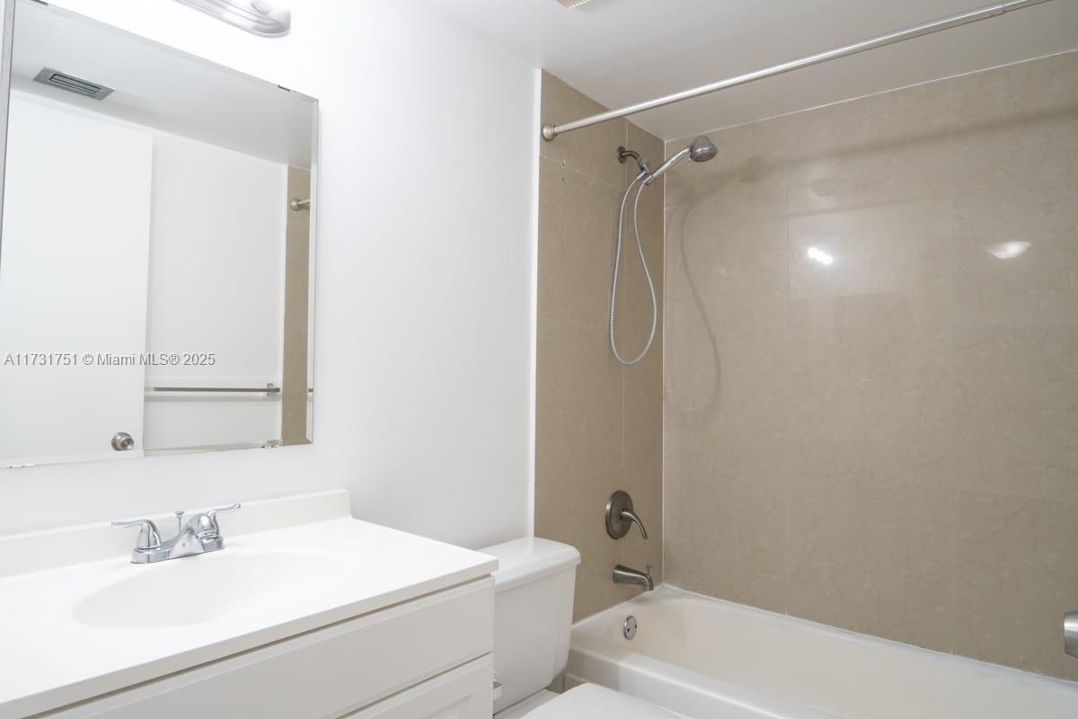 850 N Miami Ave Unit: W-407