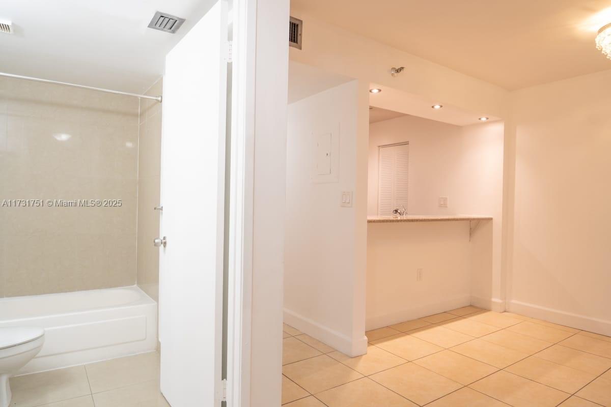 850 N Miami Ave Unit: W-407