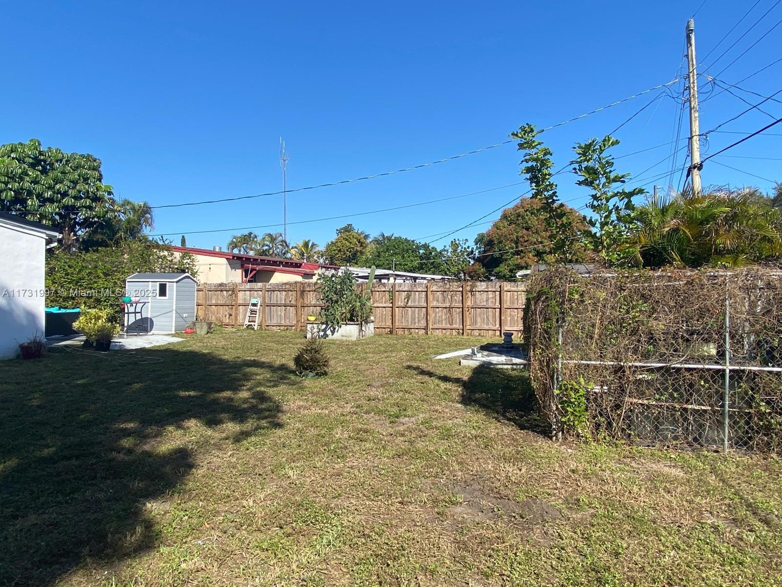3701 SW 45th Ter