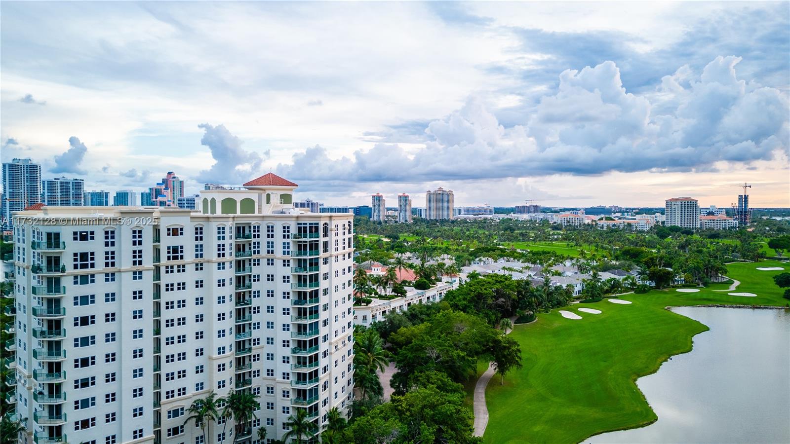 20000 E Country Club Dr # 1110