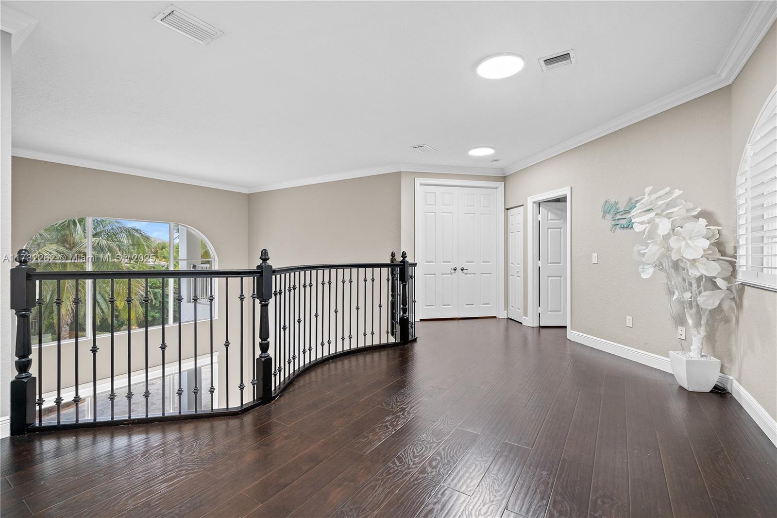 4142 SW 188th Ave
