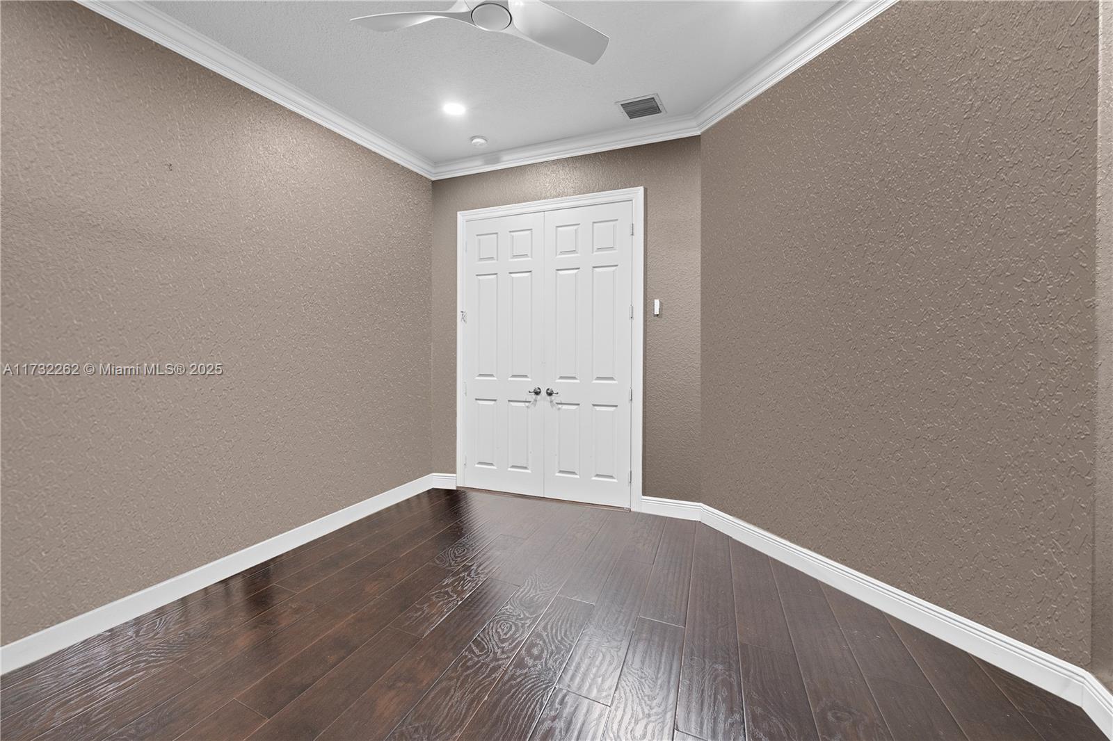 4142 SW 188th Ave