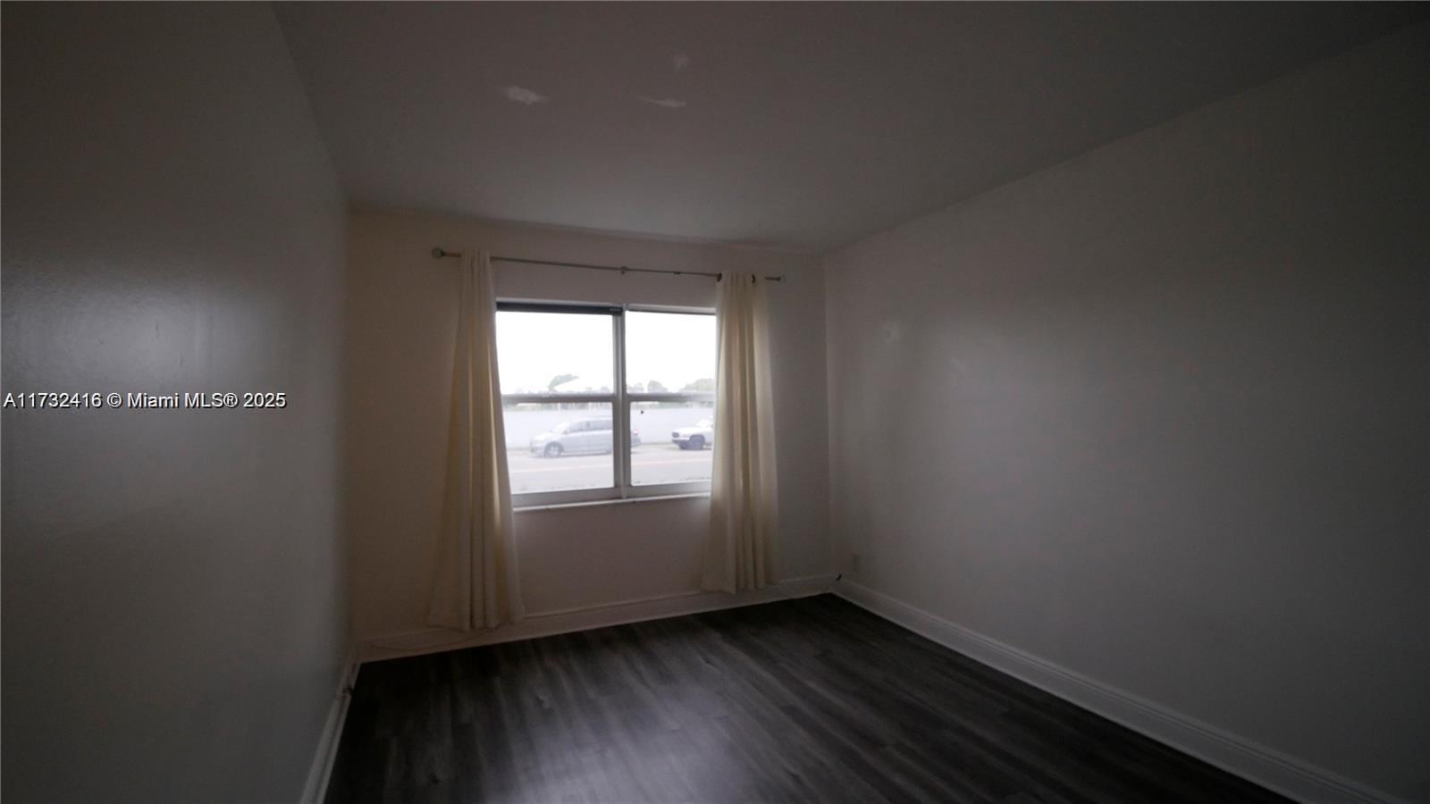 550 Bayshore Dr # 104