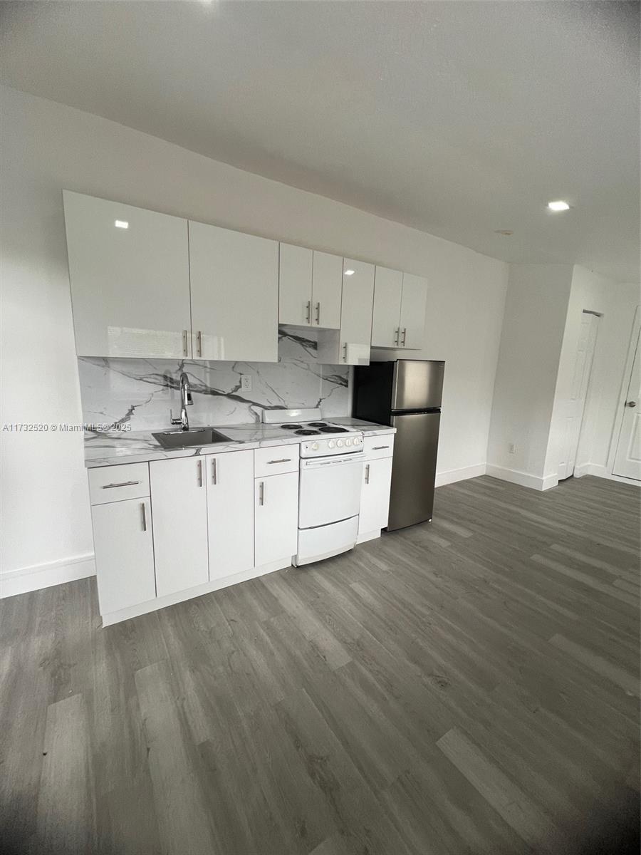 3380 NW 8th Pl # C Unit: A-C