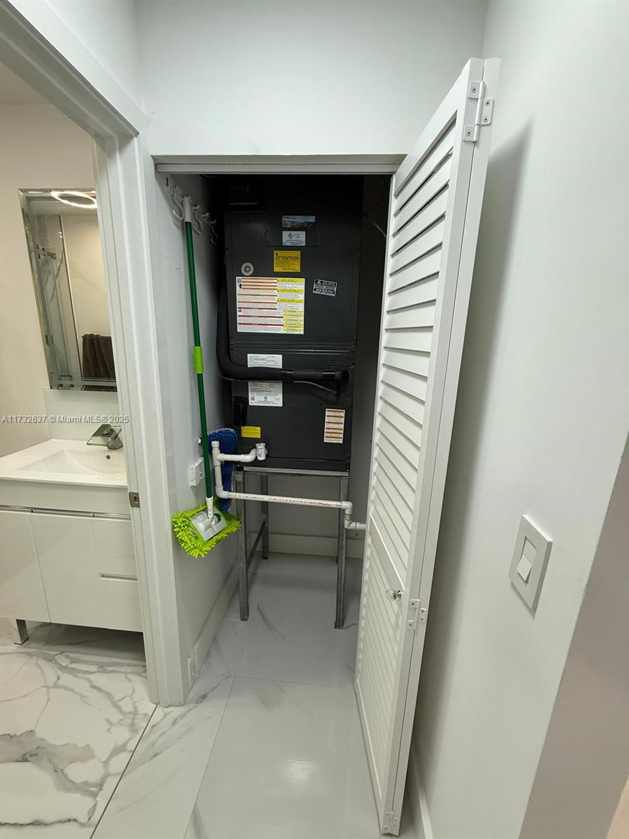 8851 NW 119th St # 3 Unit: 3111-3