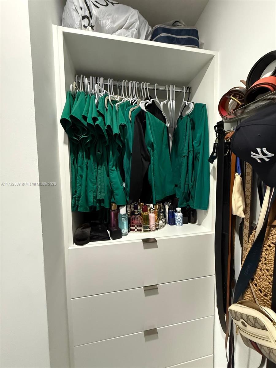 8851 NW 119th St # 3 Unit: 3111-3