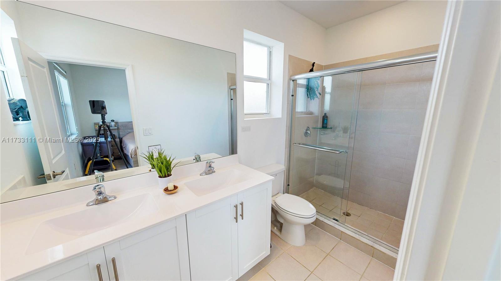 1566 SE 27th Ter