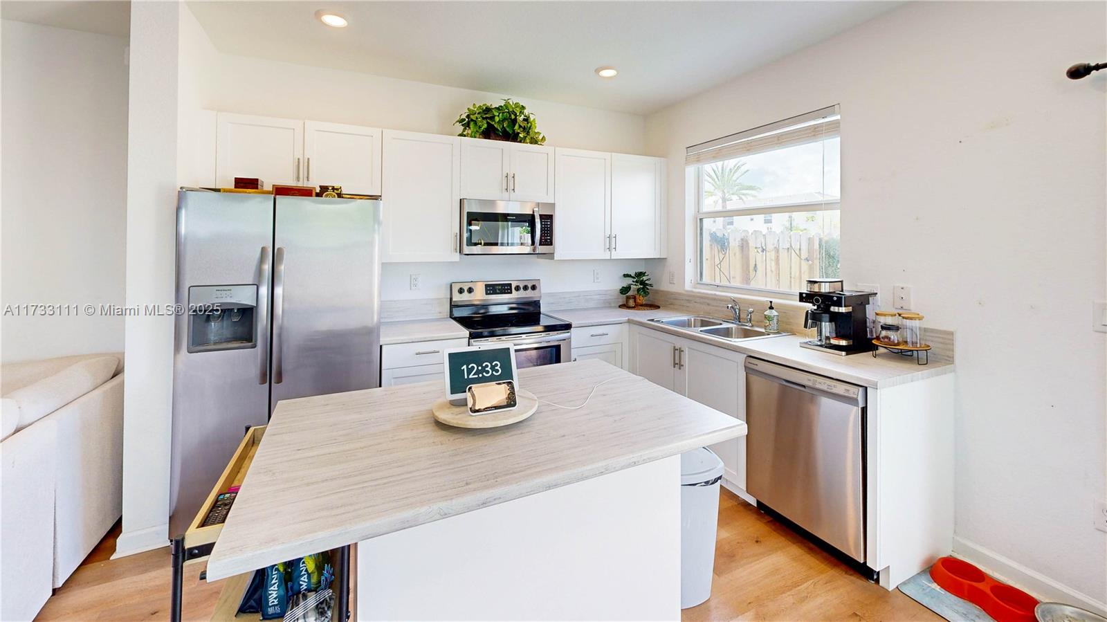1566 SE 27th Ter