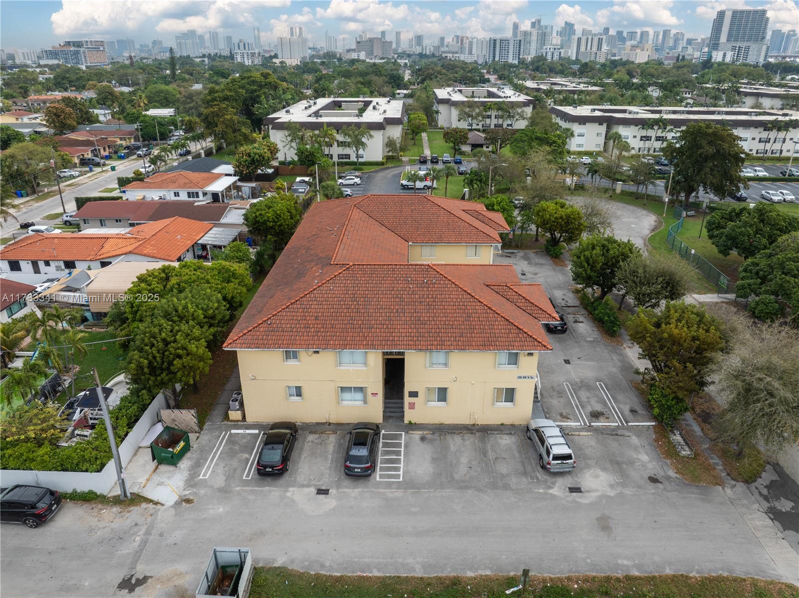 2185 NW 16th Ter # 17