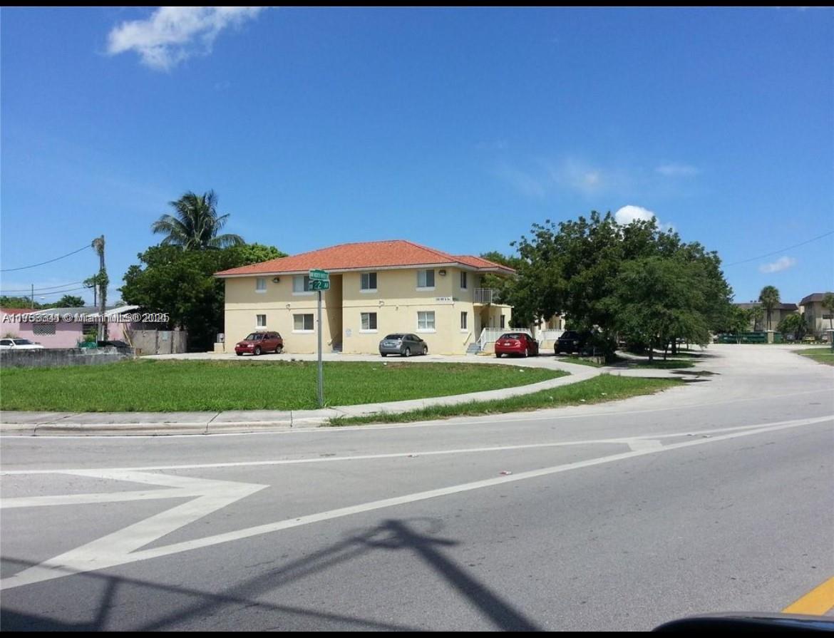 2185 NW 16th Ter # 17