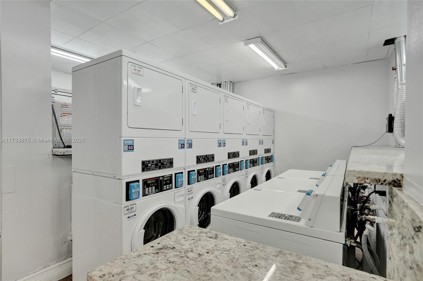 850 N Miami Ave Unit: W-1810