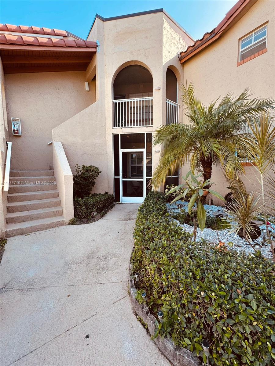 365 SW 86th Ave # 205
