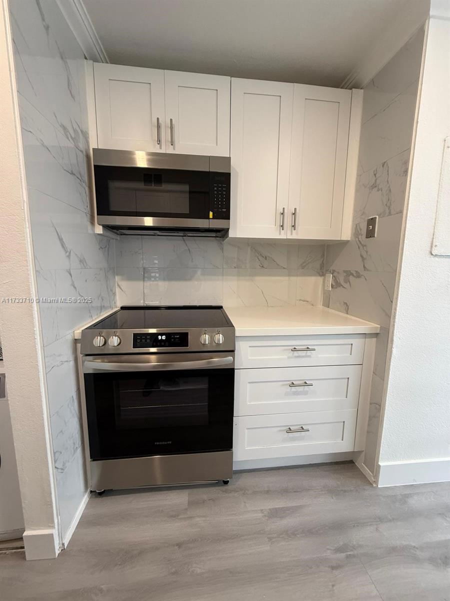 365 SW 86th Ave # 205