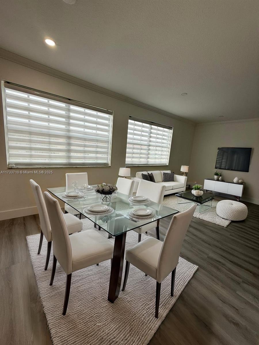 365 SW 86th Ave # 205