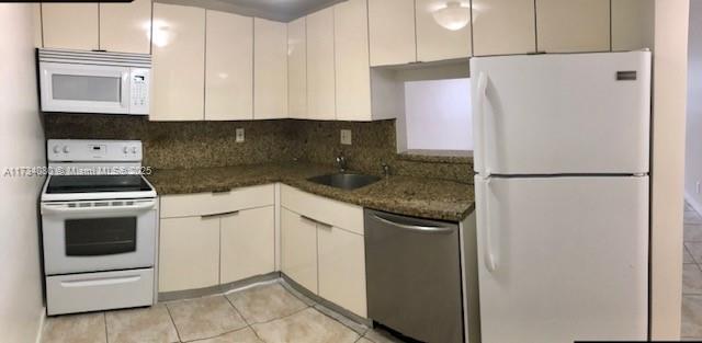 9143 SW 77th Ave # B101