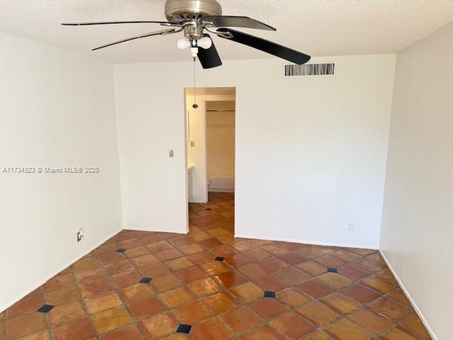 3401 N Country Club Dr # 107