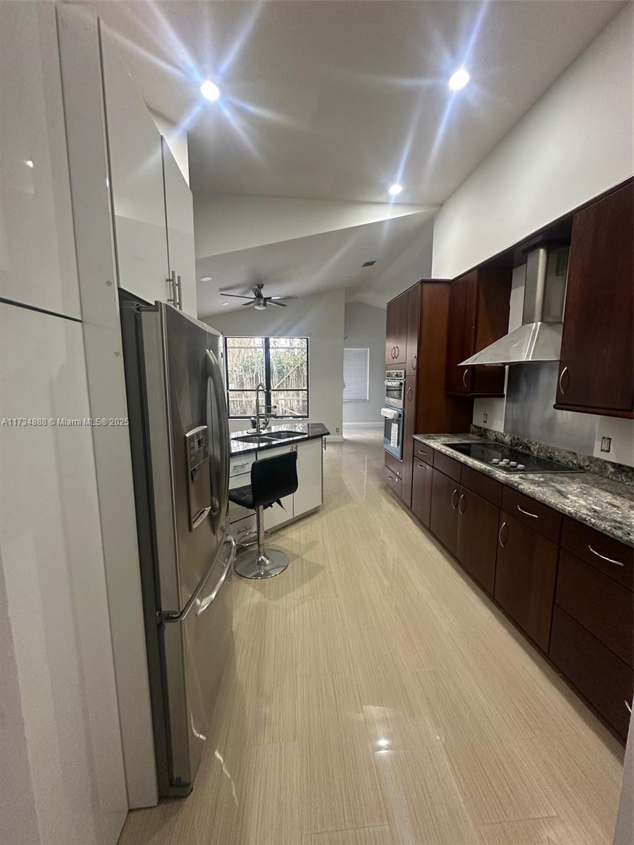 10084 Lexington Estates Blvd # 1