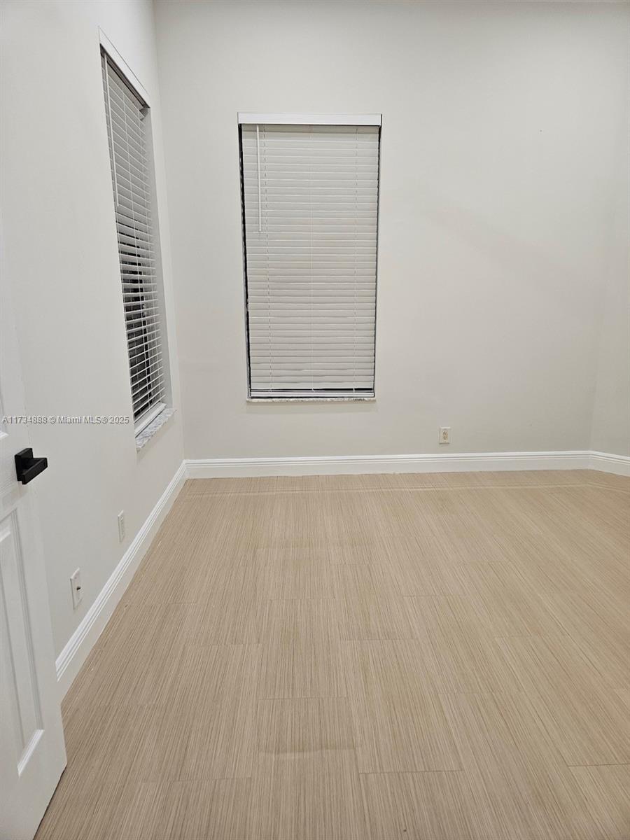 10084 Lexington Estates Blvd # 1