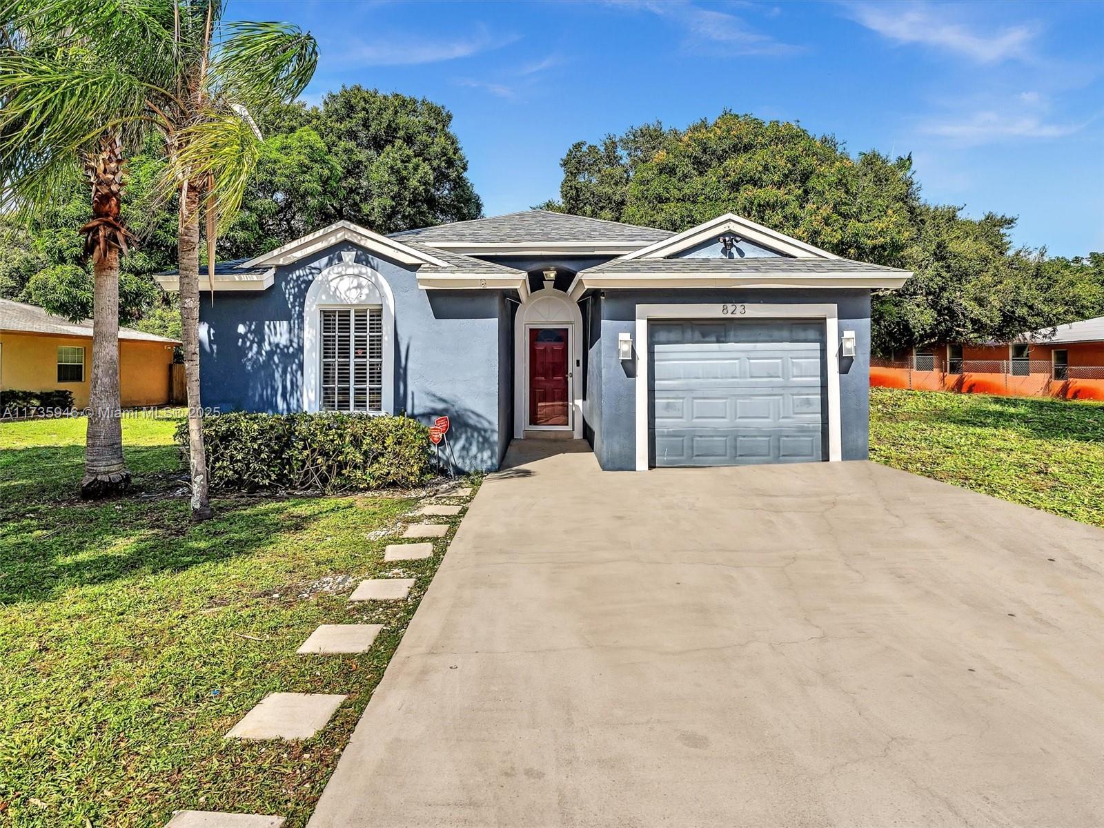 823 NW 2nd St