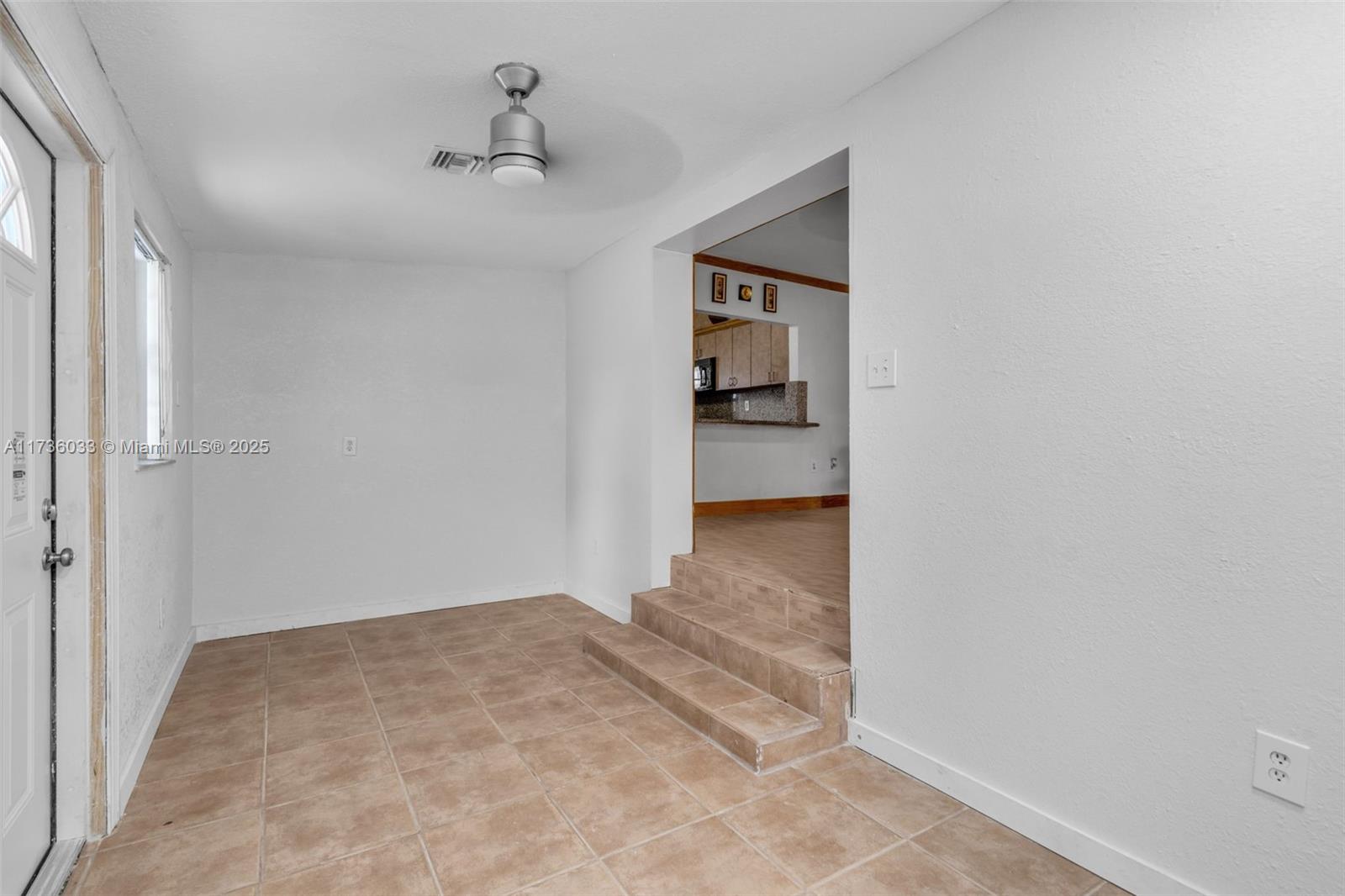 1285 NE 143rd St