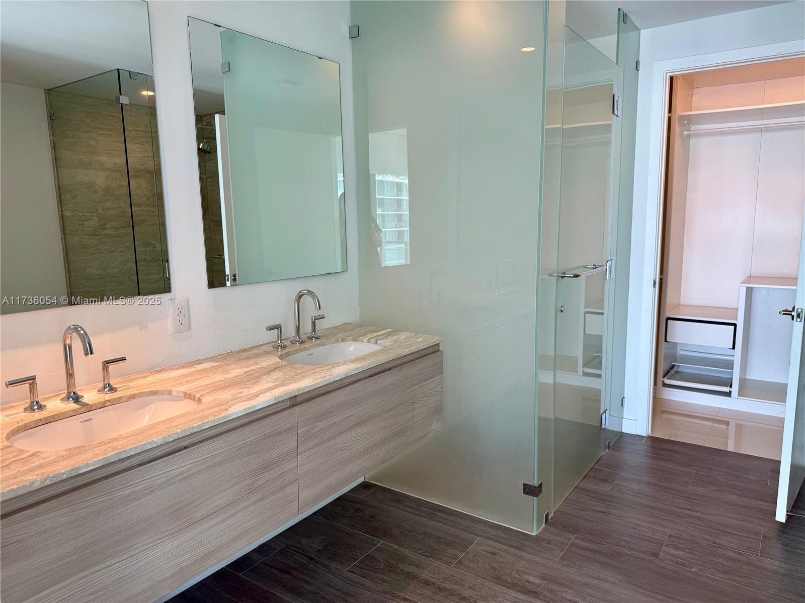 2900 NE 7th Ave # 2101