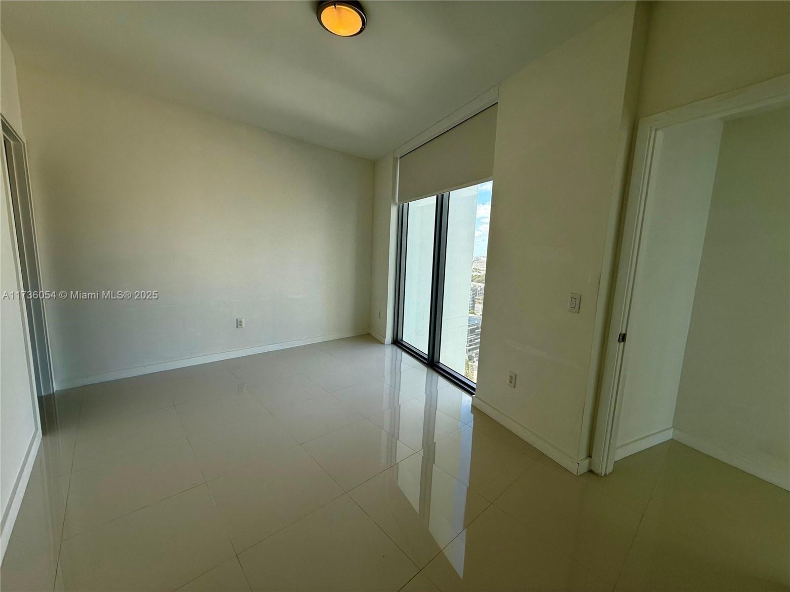 2900 NE 7th Ave # 2101