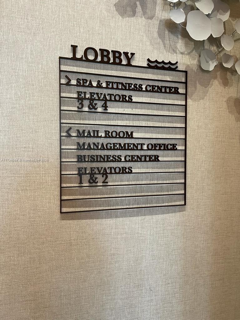 2900 NE 7th Ave # 2101