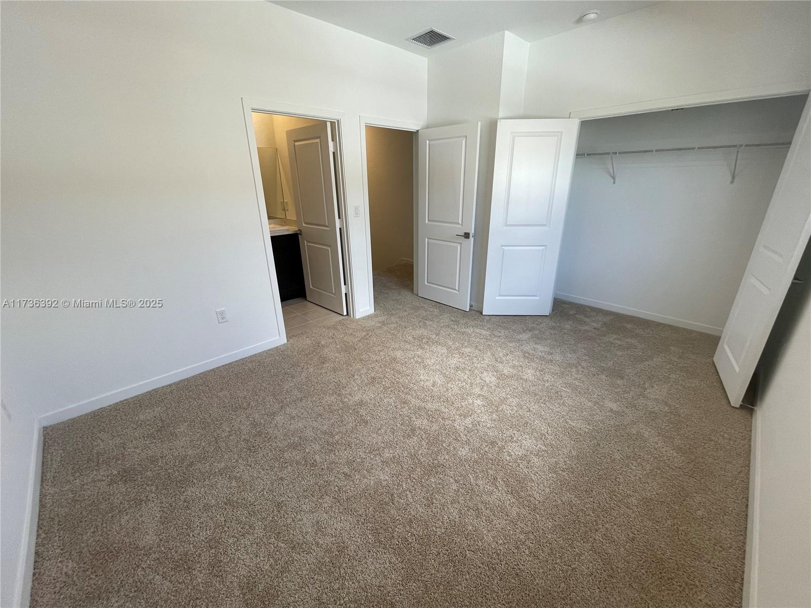 552 NE 4th Ln # 552