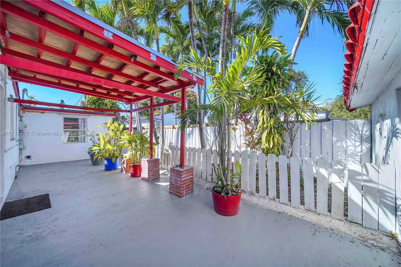 5440 SW 99th Ave