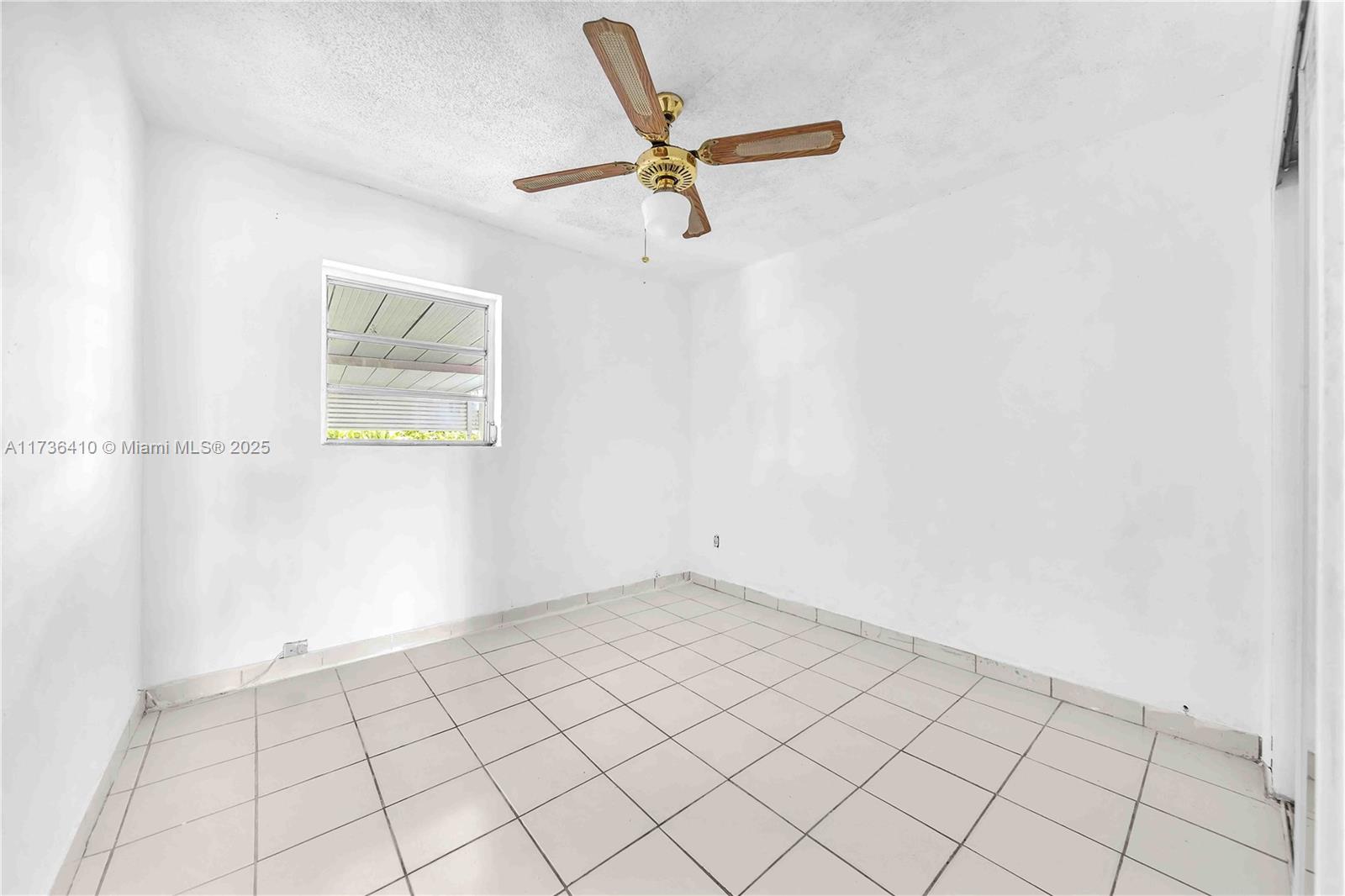 5440 SW 99th Ave