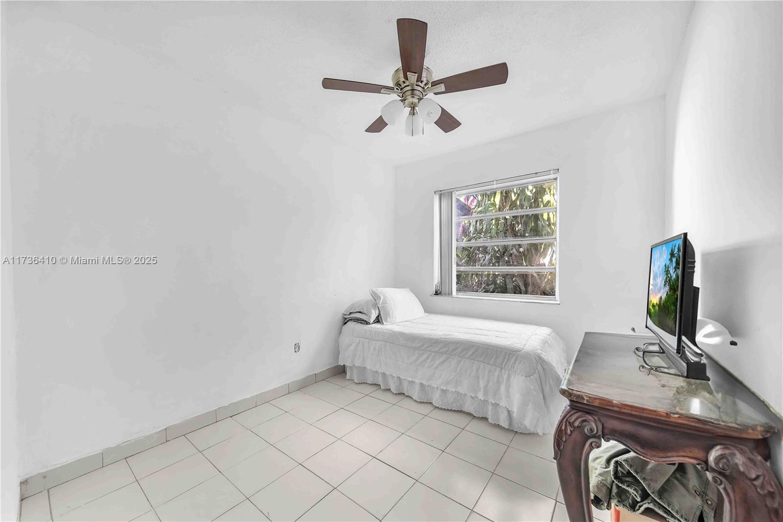 5440 SW 99th Ave