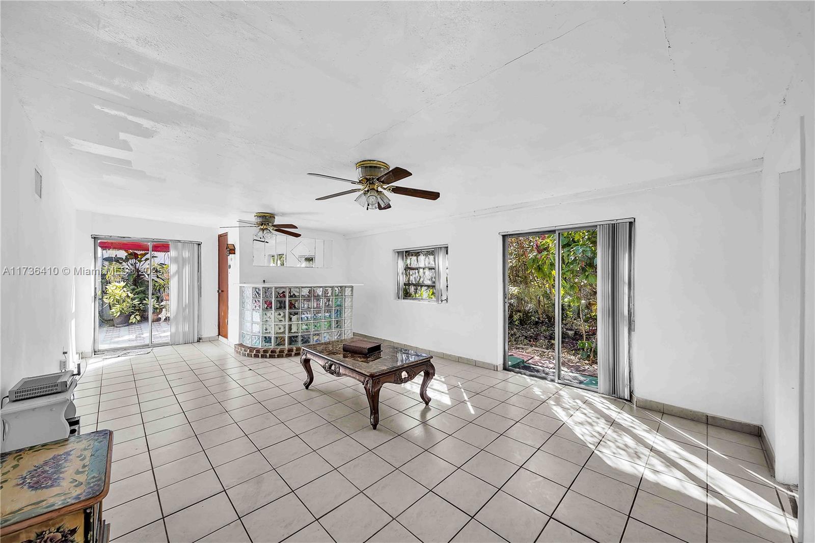 5440 SW 99th Ave