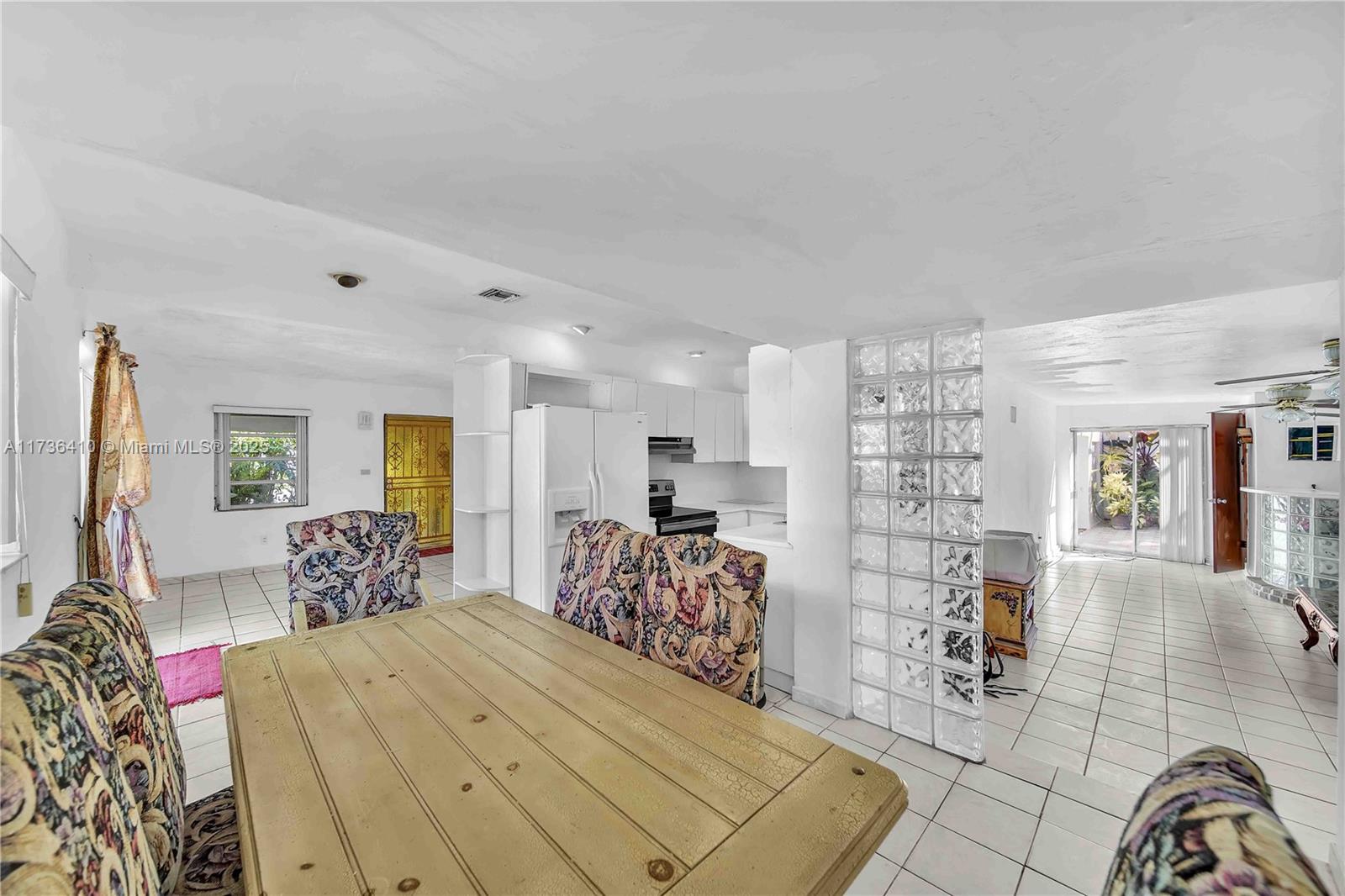 5440 SW 99th Ave