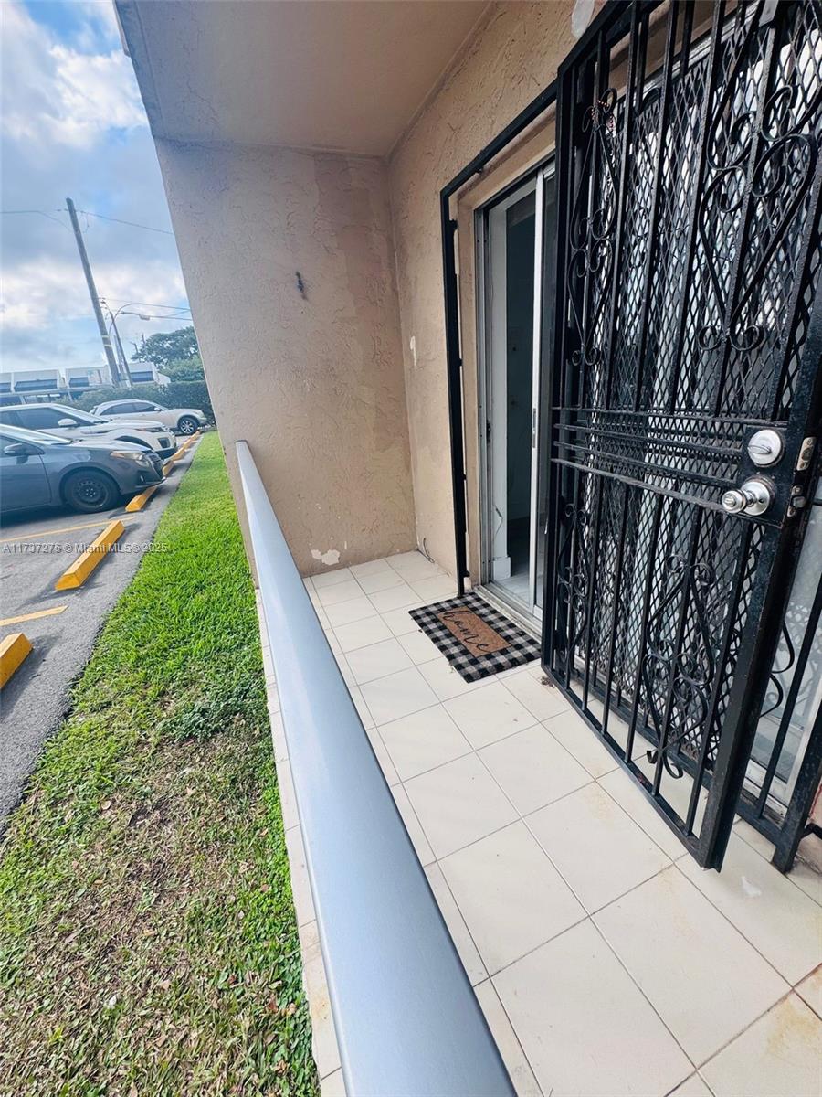 4713 NW 7th St # 1 Unit: 109-1