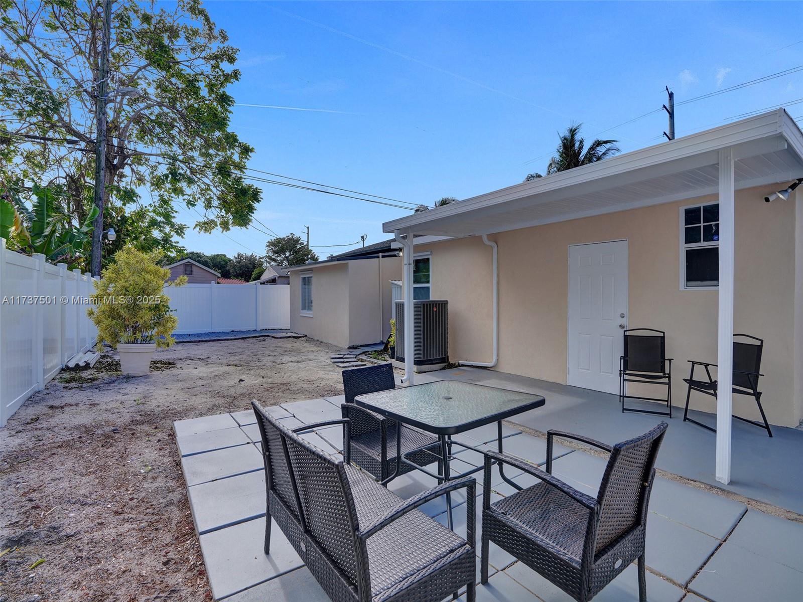 12031 NW 5th Ave