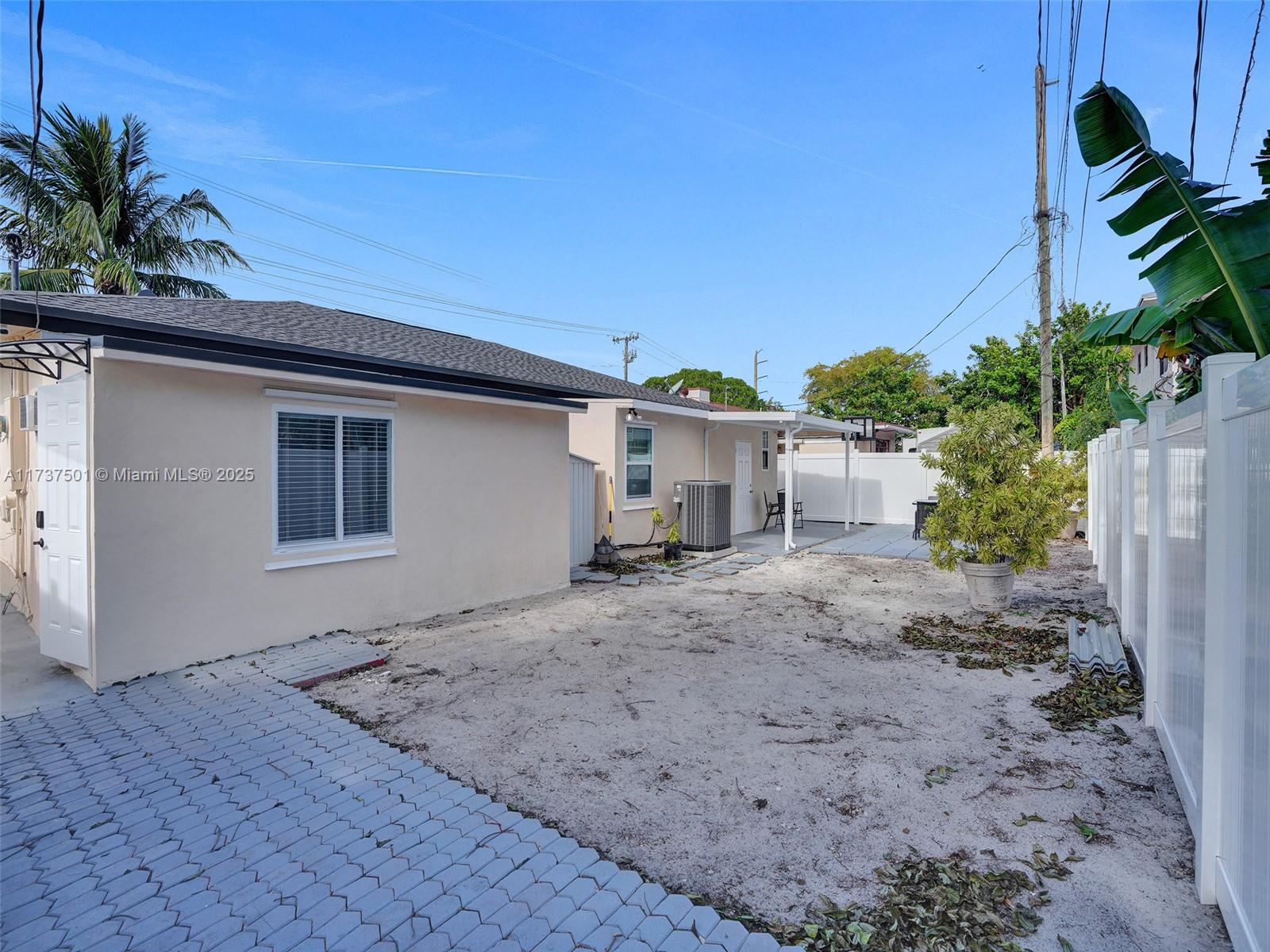 12031 NW 5th Ave