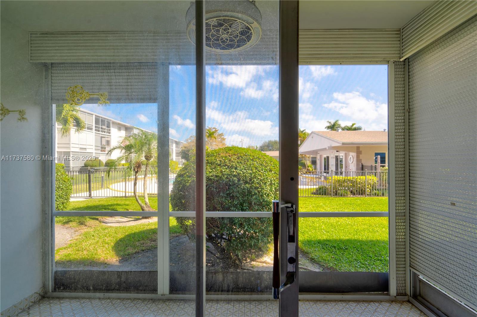 700 Layne Blvd # 113