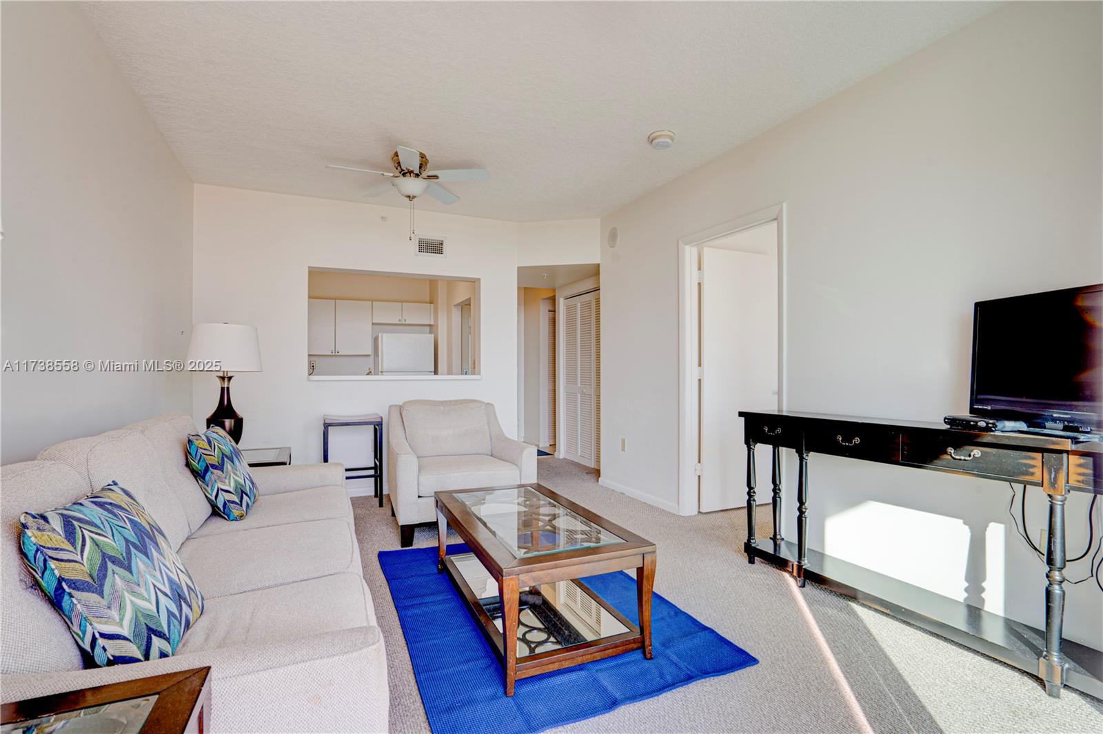 3020 NE 32nd Ave # 817