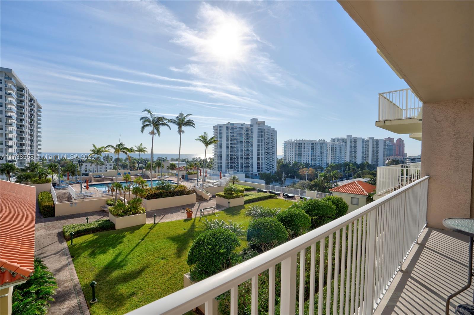 3020 NE 32nd Ave # 817