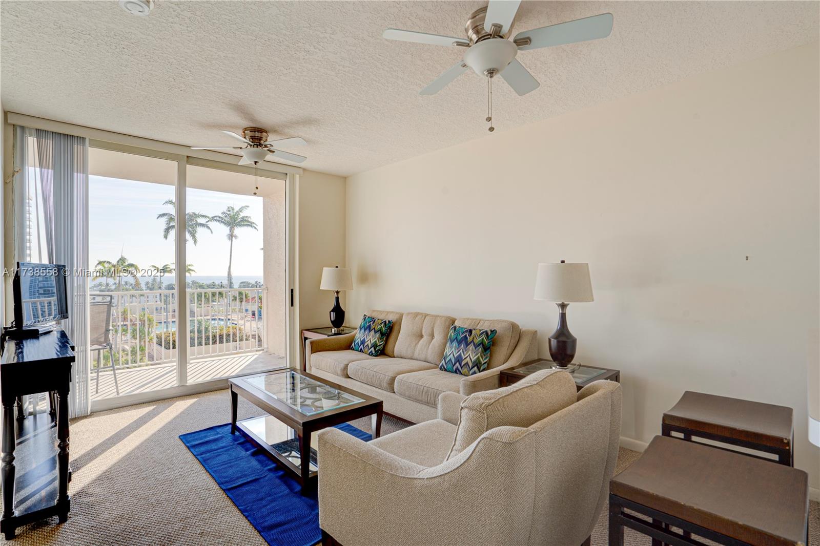 3020 NE 32nd Ave # 817