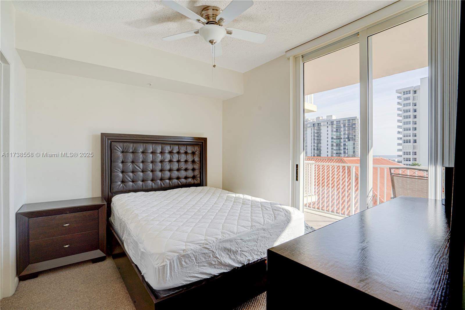 3020 NE 32nd Ave # 817