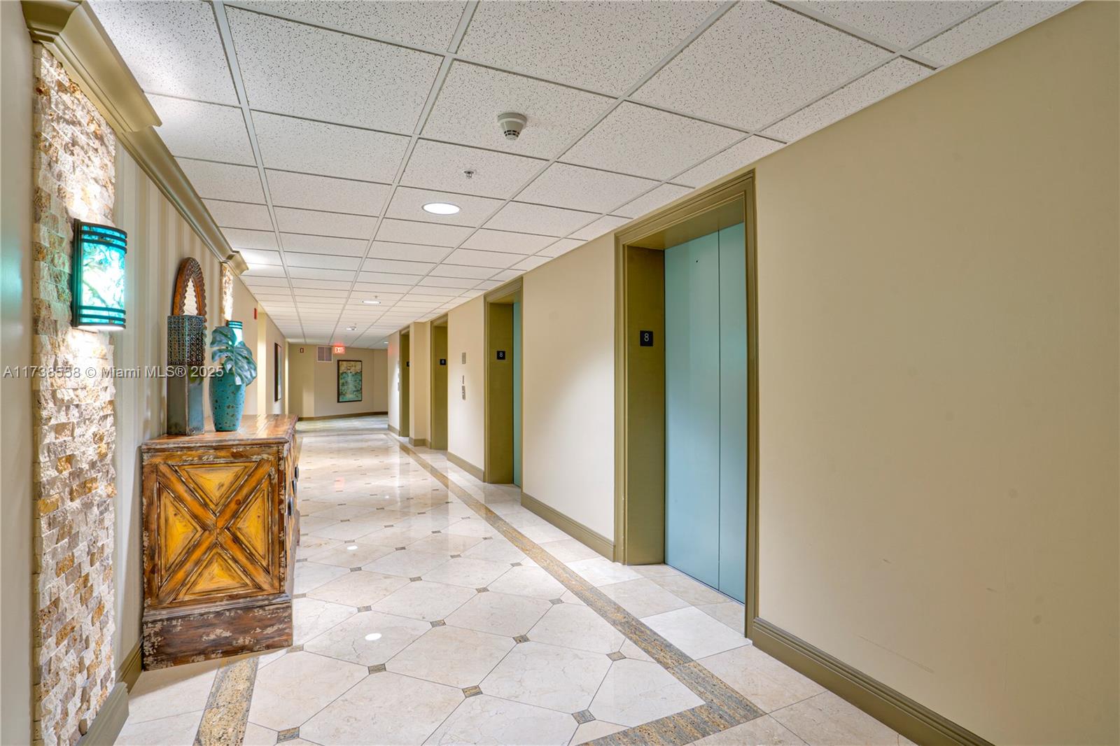 3020 NE 32nd Ave # 817