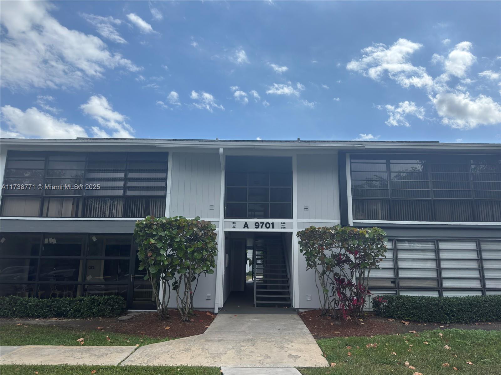 9701 Hammocks Blvd # 106A