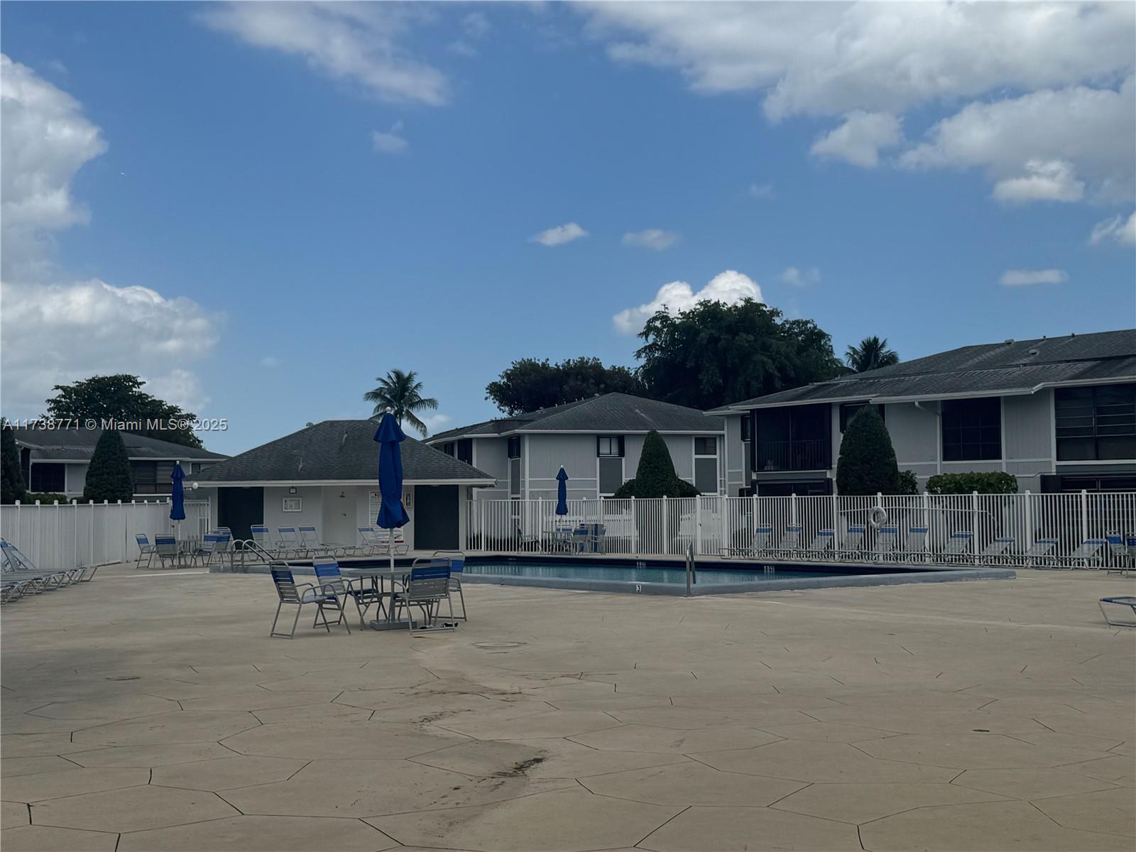 9701 Hammocks Blvd # 106A
