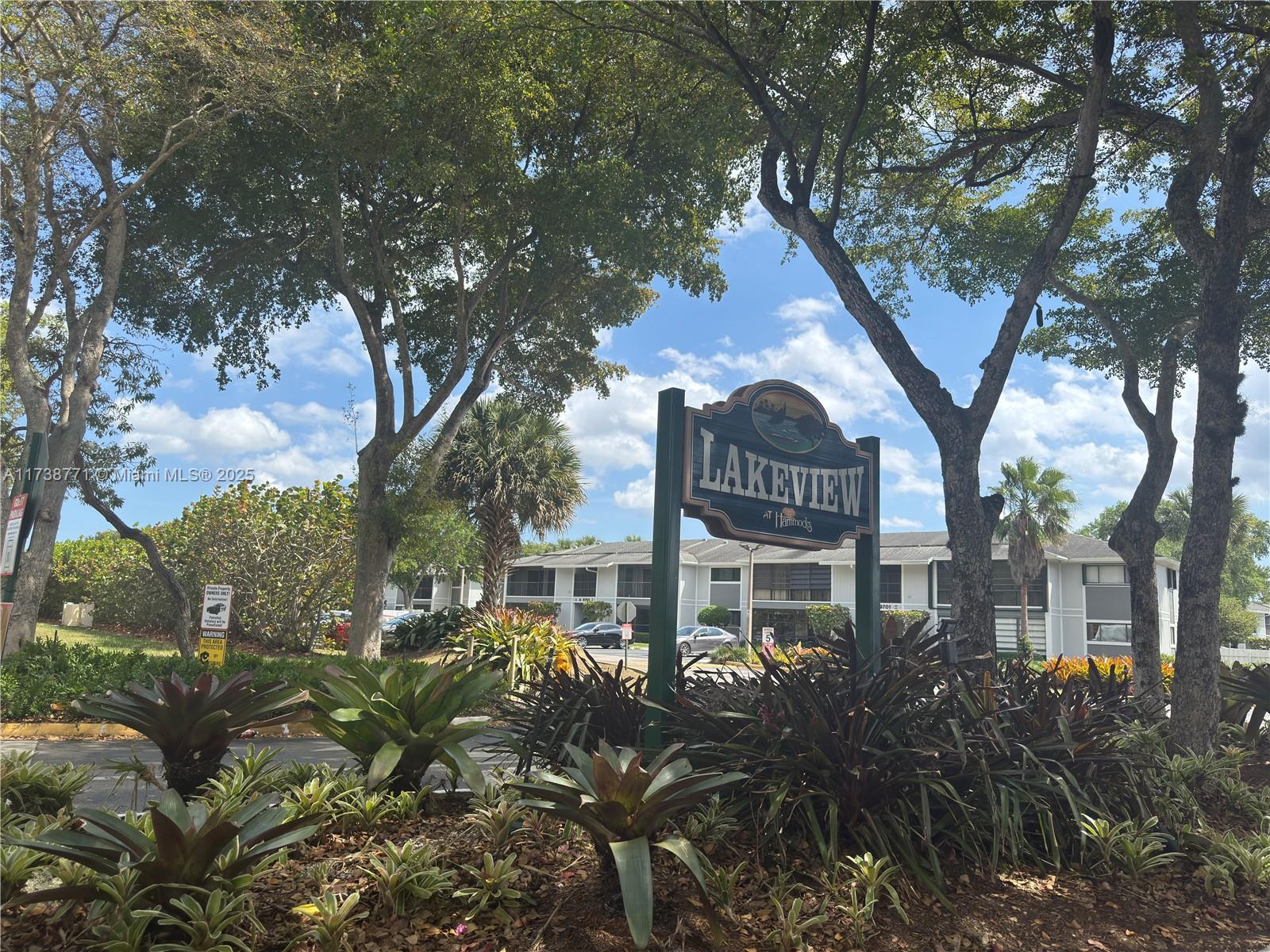 9701 Hammocks Blvd # 106A
