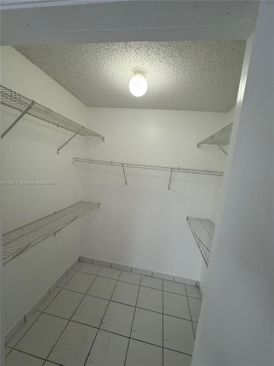 9701 Hammocks Blvd # 106A