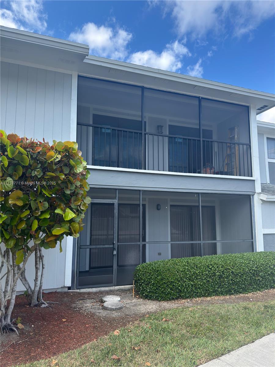 9701 Hammocks Blvd # 106A