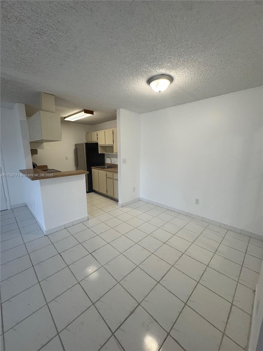 9701 Hammocks Blvd # 106A