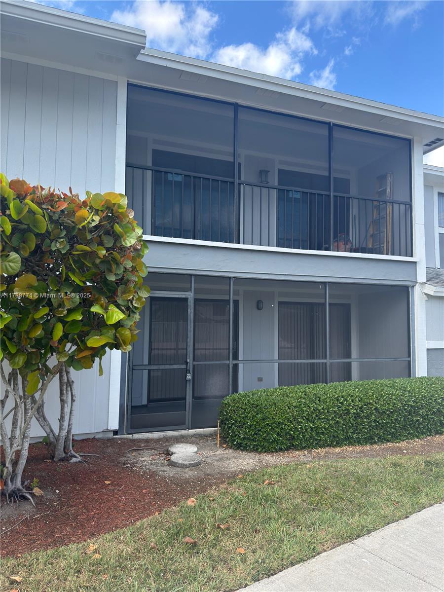 9701 Hammocks Blvd # 106A