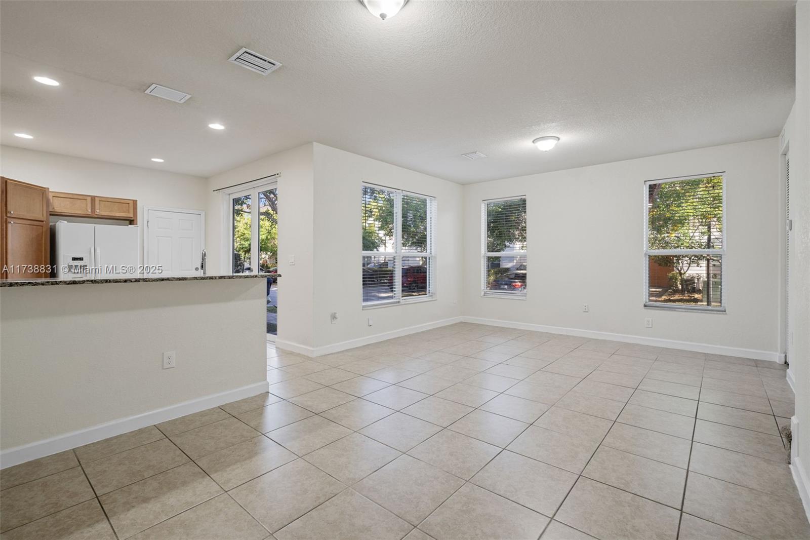 9243 SW 170th Ave